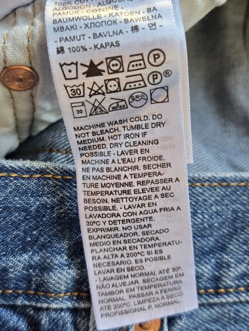 Levi's 501 Classic Men's Blue Denim Jeans - Button Fly - Picture 11 of 11